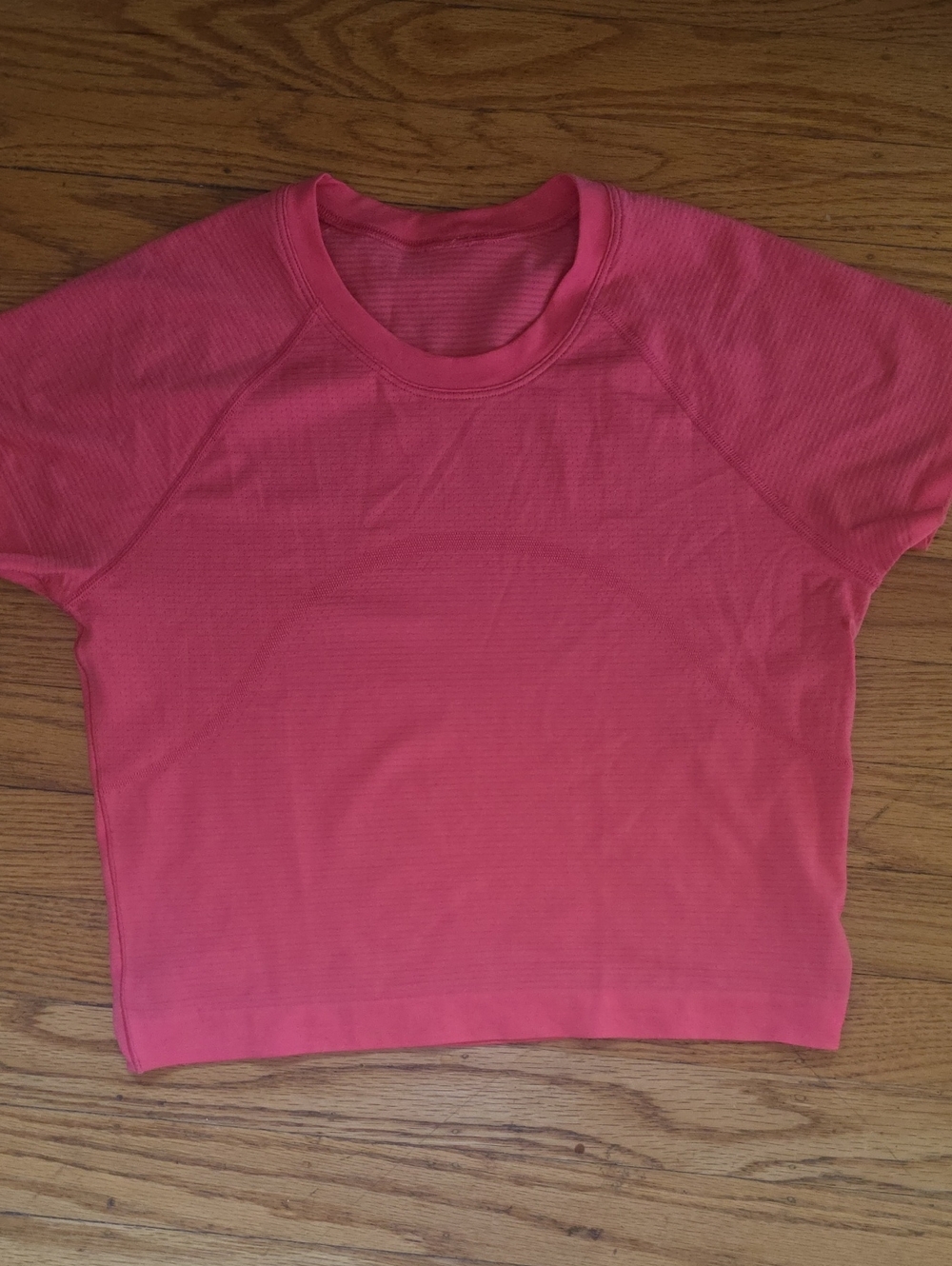 Lululemon Swiftly Tech Cropped Tee  2.0, Size 8